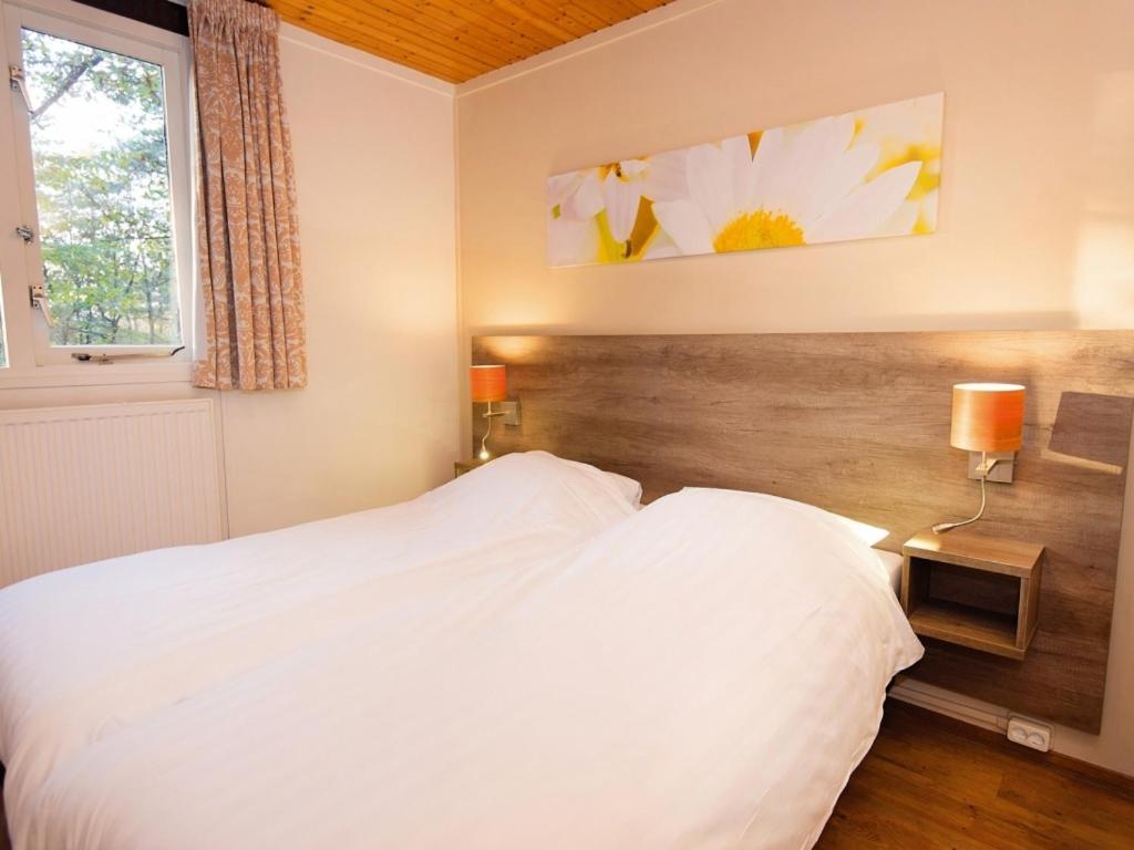 Landal Miggelenberg Hotell Hoenderloo Exteriör bild