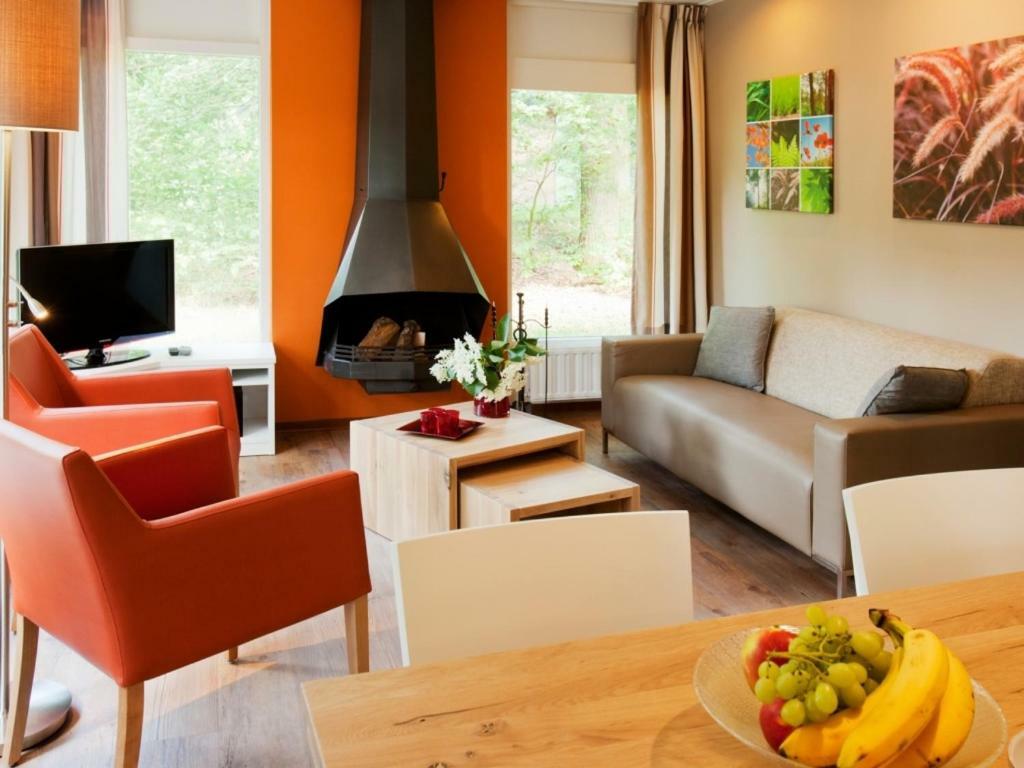 Landal Miggelenberg Hotell Hoenderloo Exteriör bild