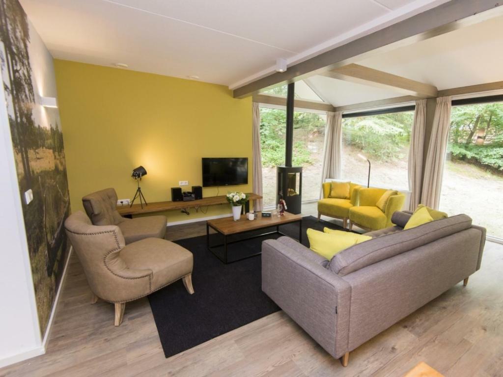 Landal Miggelenberg Hotell Hoenderloo Exteriör bild